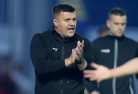 Ni povrede ga nisu omekšale - Feđa ostavio "pola tima" na "hlađenju"